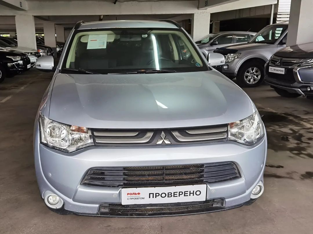 Осмотр Mitsubishi Outlander 102021
